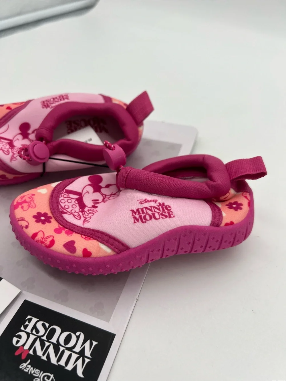 Disney Minnie Mouse Slip-on Water Shoes Girl’s 5/6 New NWT Pink